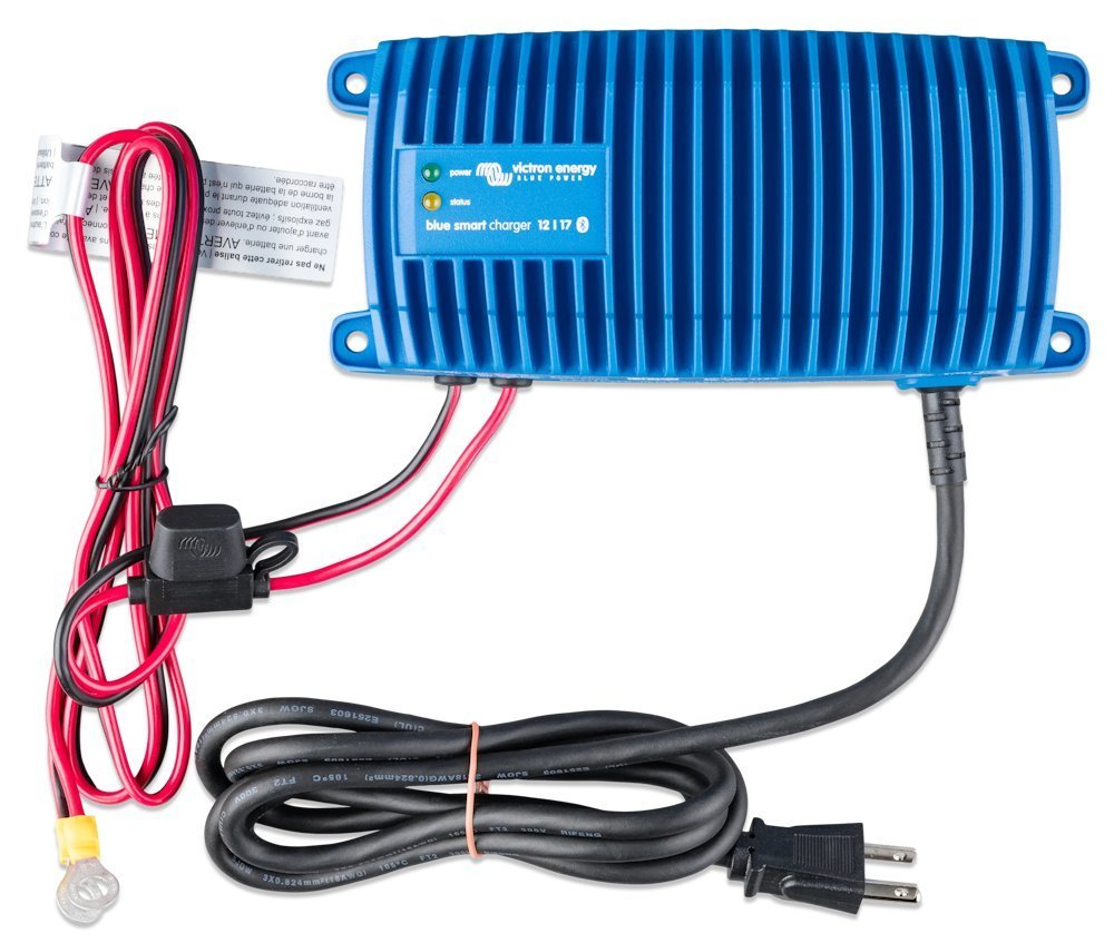 Victron Energy Victron BlueSmart IP67 12V/17A Bluetooth nabíječka baterií – voděodolná LiFePO4, AGM, GEL