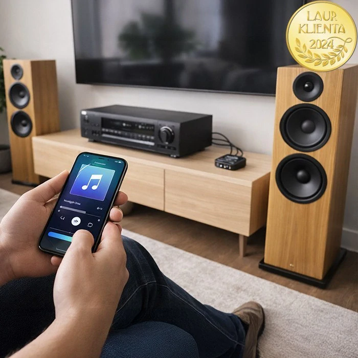 Qoltec 56981 Bluetooth vysílač / přijímač Qoltec Audio HiFi – Bluetooth 6.0, NFC, 2× RCA, AUX 3,5 mm, mikrofon