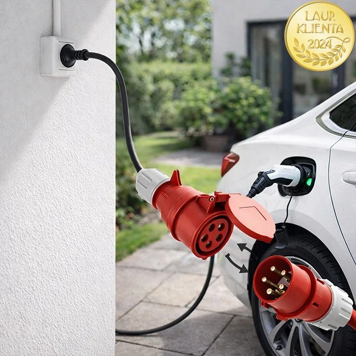 *Qoltec 52439 Qoltec Redukce adaptér CEE 32A 5P (400V) → Schuko 230V | Redukce pro EV nabíječky | max. 16A / 3,5 kW