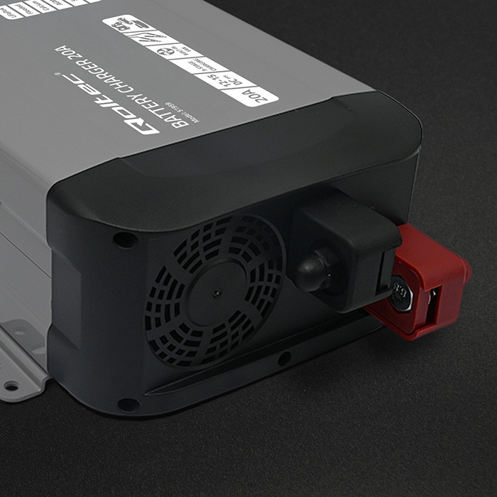 *Qoltec 51959 Intelligent Monolith nabíječka pro LiFePO4 AGM GEL SLA baterie | 20A | 12V