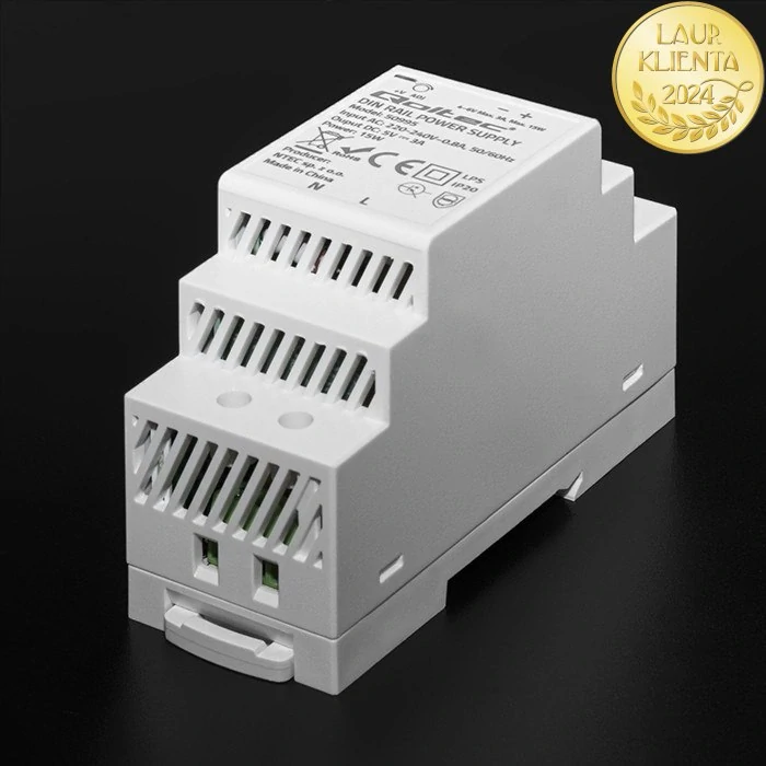 Qoltec 50995 – Průmyslový napájecí zdroj na DIN lištu 15 W / 5 V / 3 A / Bílý