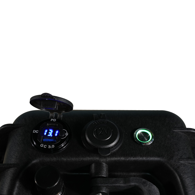 *Ultimatron LiFePO4 baterie 12,8V 100Ah (1280Wh) – voděodolná IP65 v kufru, Smart BMS Bluetooth, trakční i outdoor použití